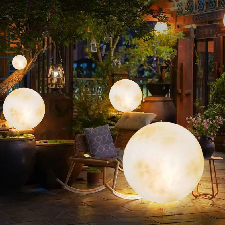 Lampe de jardin solaire en forme de lune